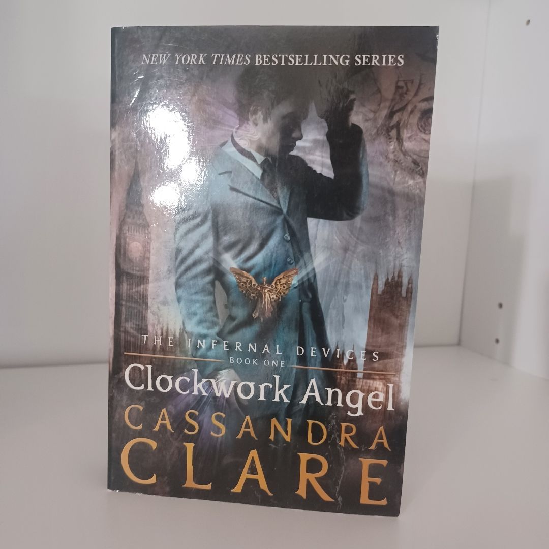 clockwork angel book cover