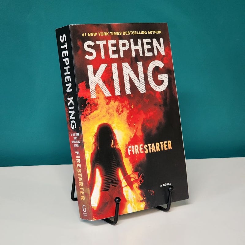 Firestarter by Stephen King, Paperback Pangobooks