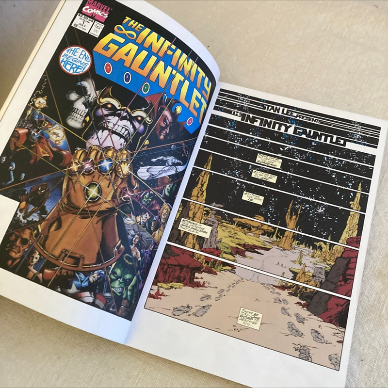 The Infinity Gauntlet Marvel Comics Graphic Novel (1991)