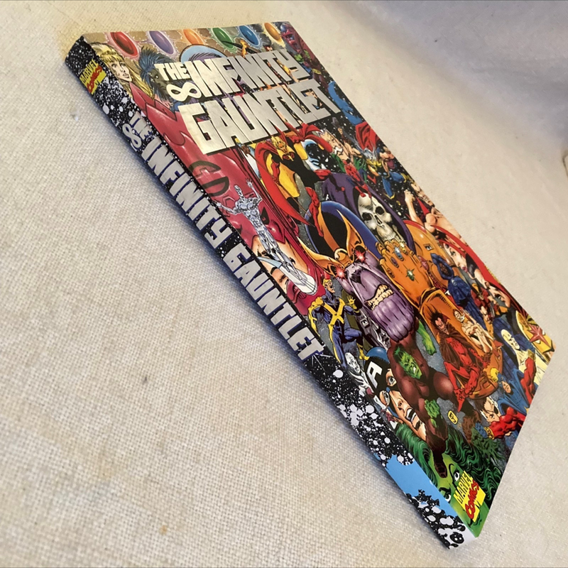 The Infinity Gauntlet Marvel Comics Graphic Novel (1991)