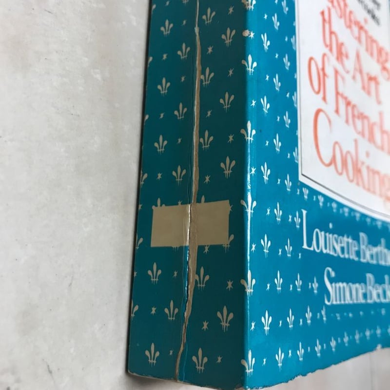 Mastering the Art of French Cooking by Julia Child, Paperback | Pangobooks