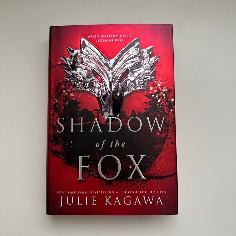 Shadow of the Fox OWLCRATE EDITION 