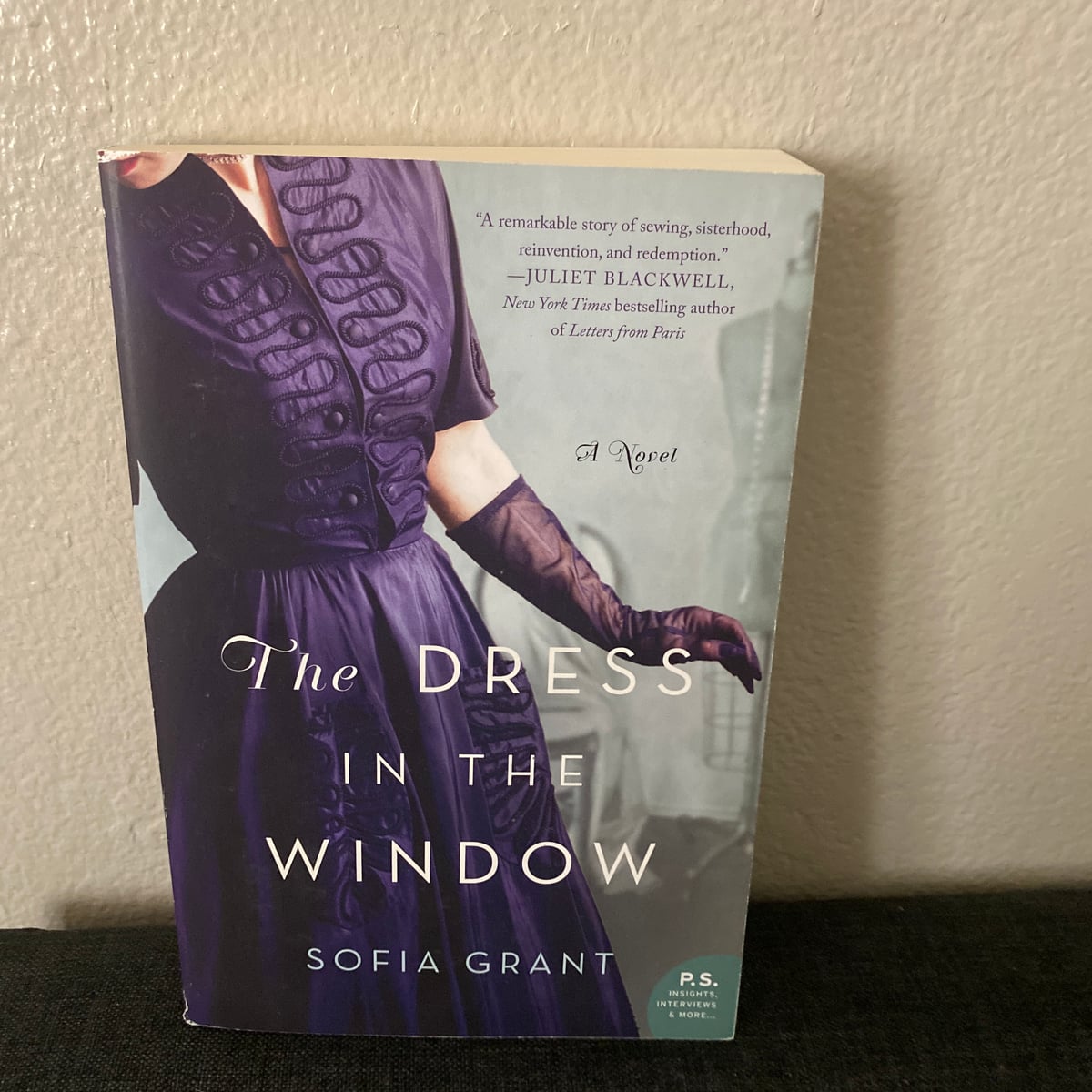 the-dress-in-the-window-by-sofia-grant-paperback-pangobooks
