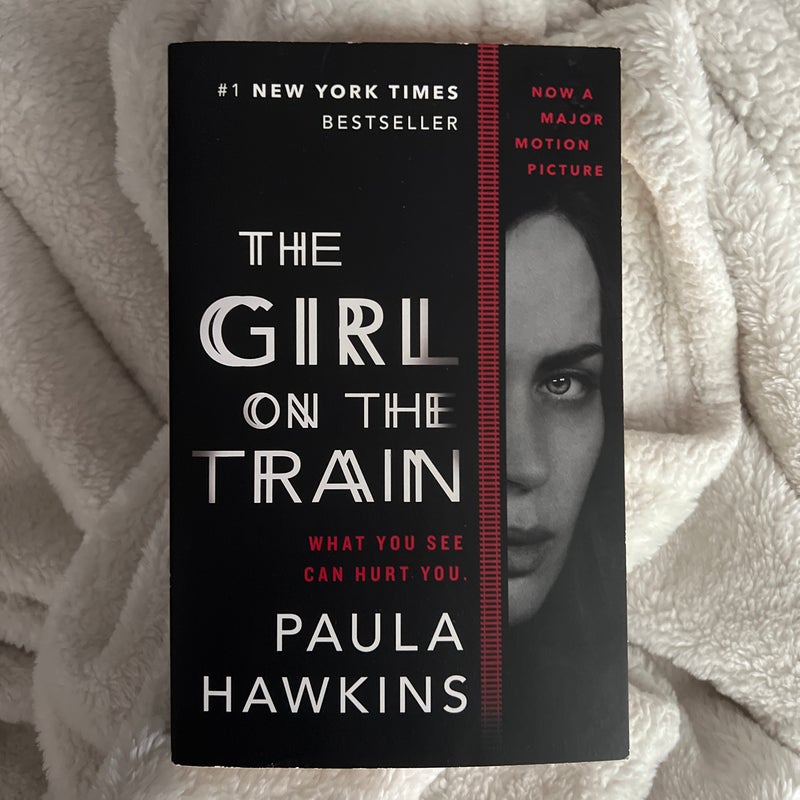 The Girl on the Train (Movie Tie-In)