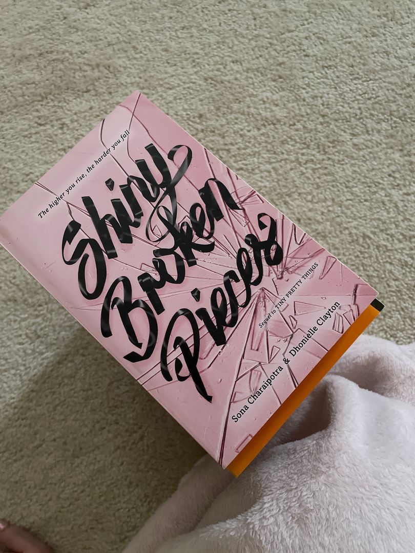 Shiny Broken Pieces: a Tiny Pretty Things Novel