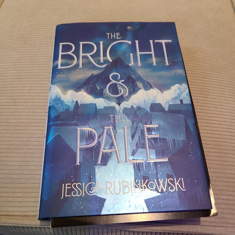 Fairyloot The Bright and the Pale