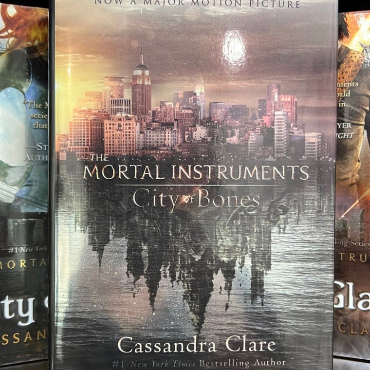 The Mortal Instruments Book Set