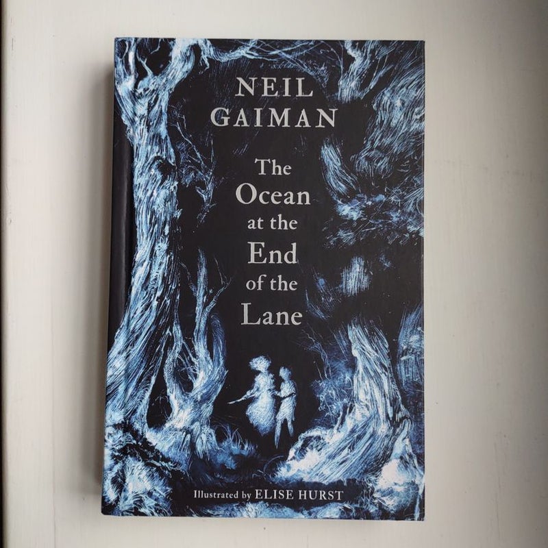 The Ocean at the End of the Lane (Illustrated Edition)