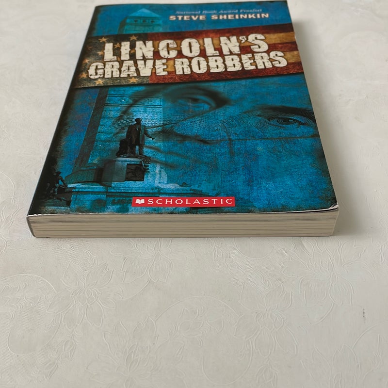 Lincoln's Grave Robbers