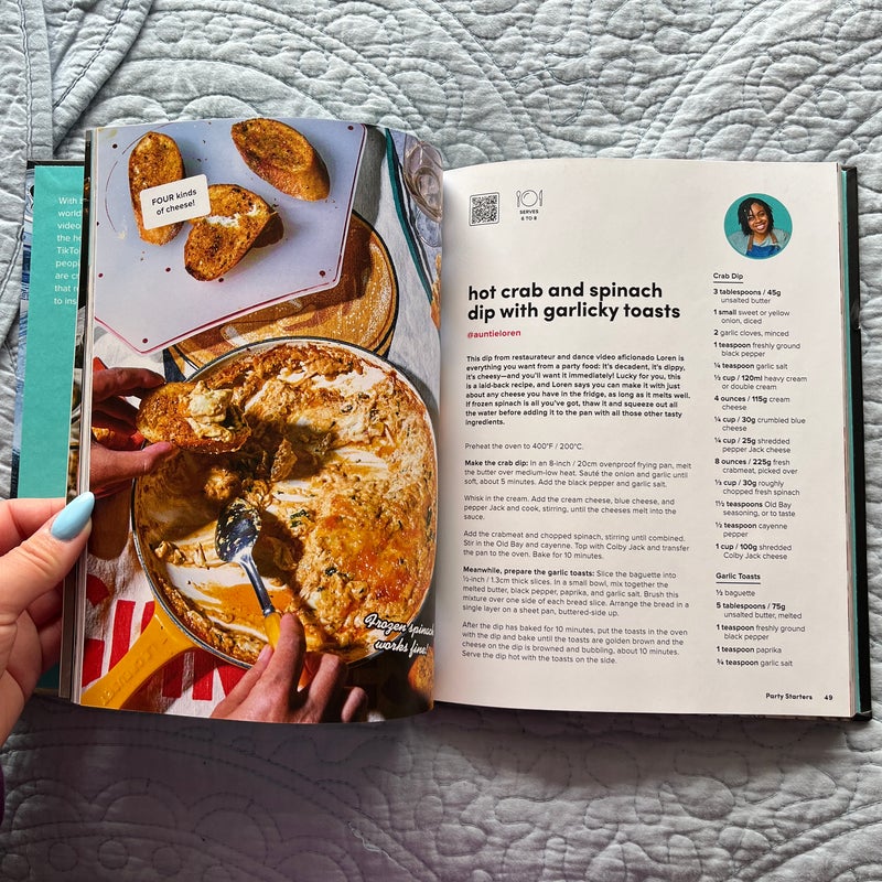 As Cooked on TikTok: Fan favorites and recipe exclusives from more than 40  TikTok creators! A Cookbook: TikTok, Ramsay, Gordon: 9780593235508:  : Books