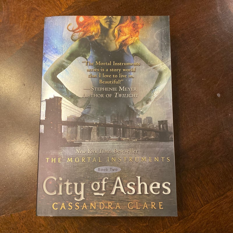 City of Ashes (Book 2) 