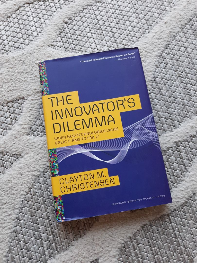 The Innovator's Dilemma By Clayton M. Christensen, Hardcover | Pangobooks