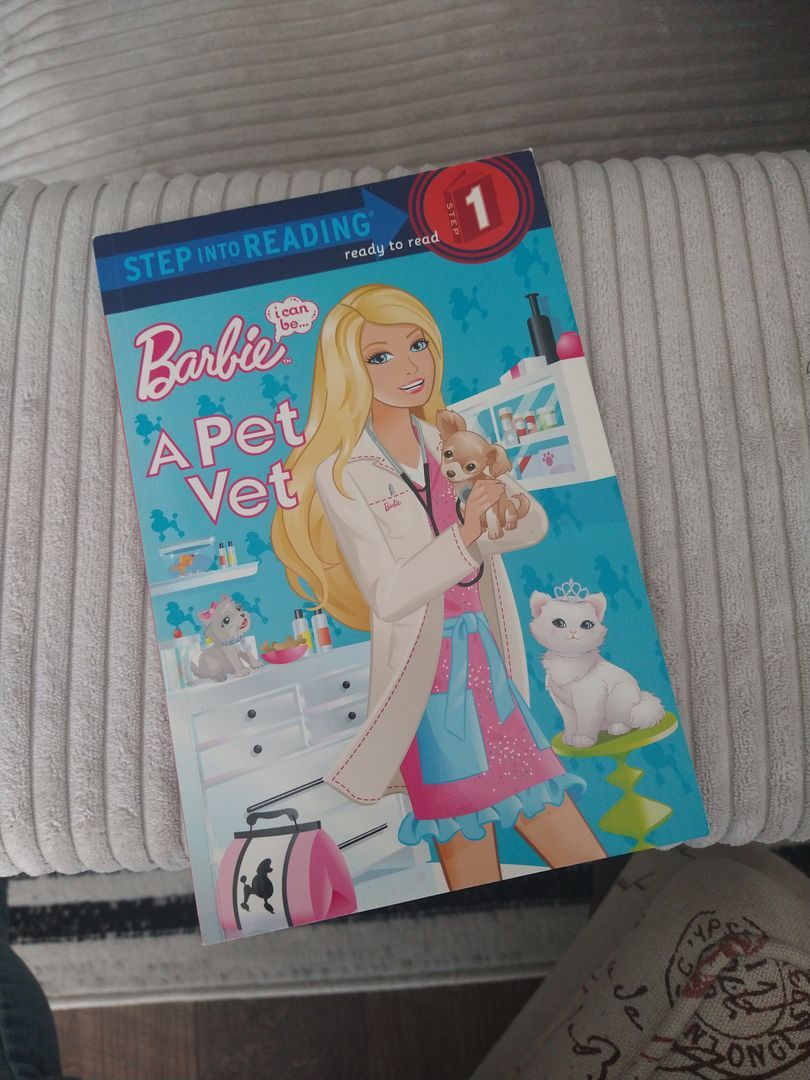 I Can Be a Pet Vet (Barbie)