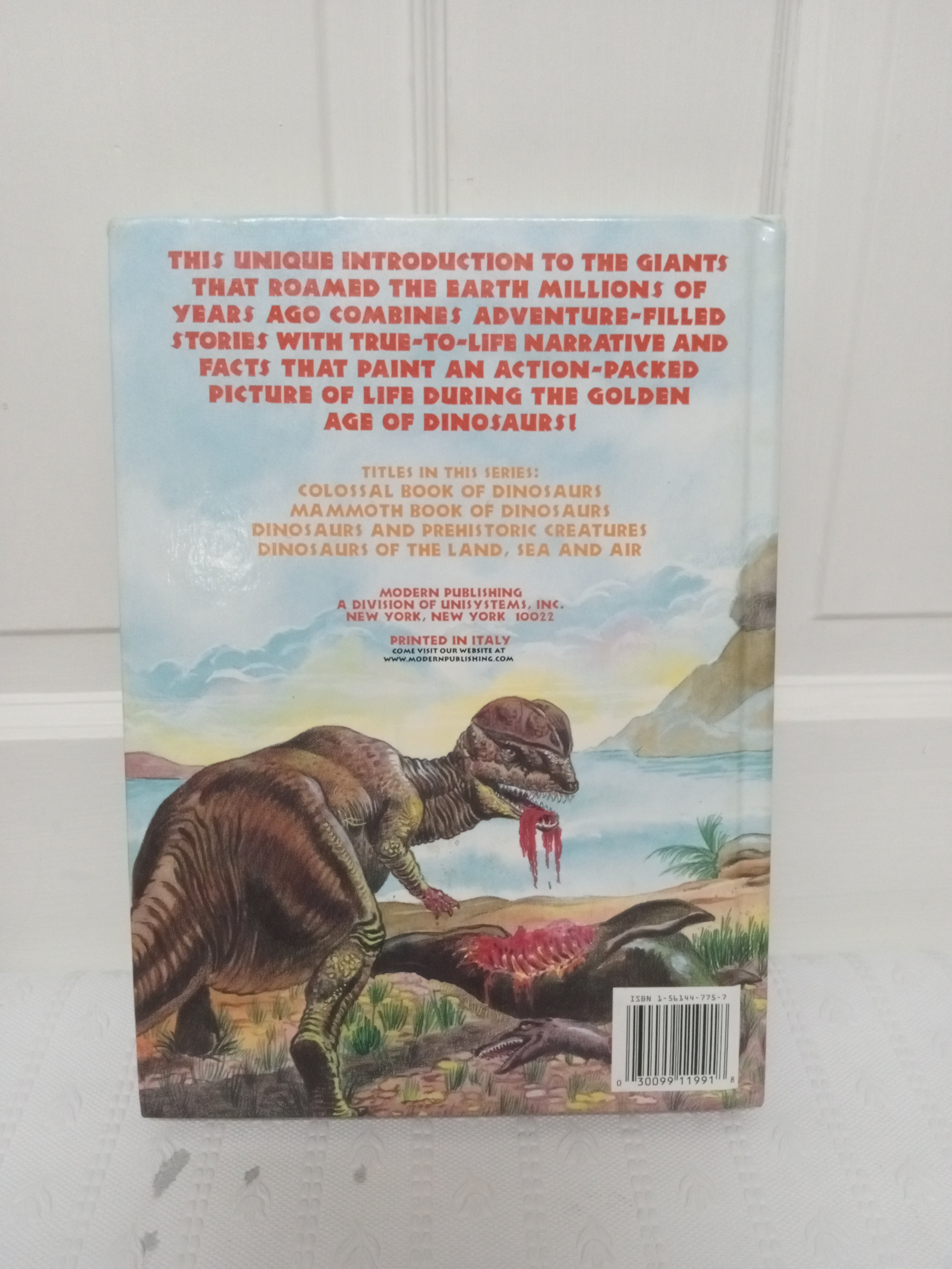 Colossal Book Of Dinosaurs By Honey Bear Books , Hardcover | Pangobooks