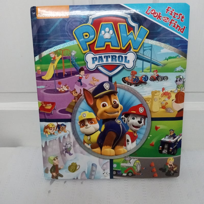 Nickelodeon Paw Patrol First Look And Find 