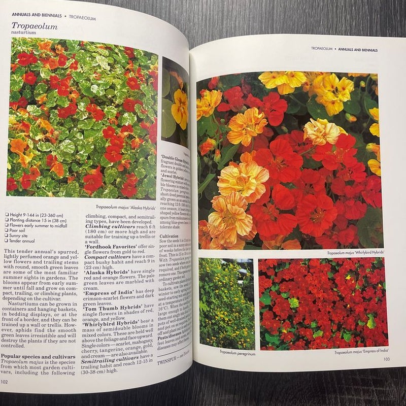 A-Z of Annuals, Biennials and Bulbs