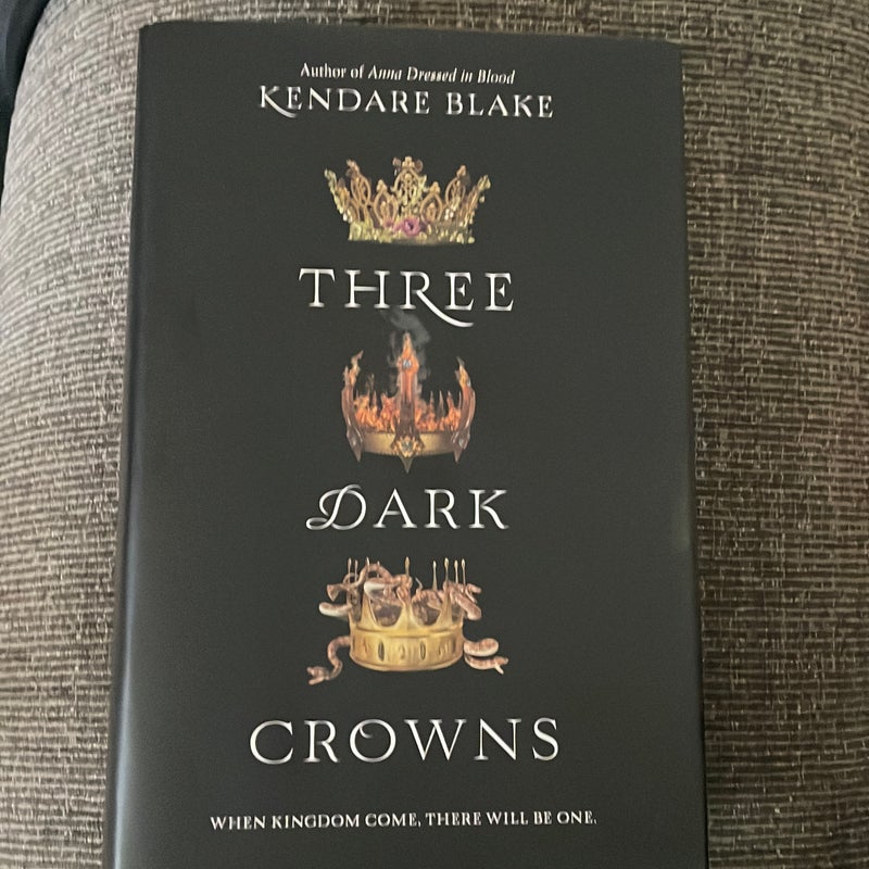 Three Dark Crowns