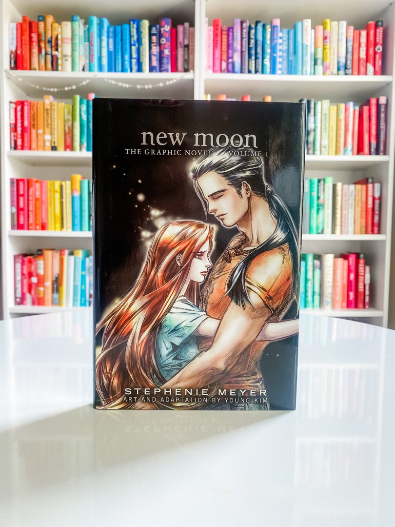New Moon: the Graphic Novel, Vol. 1 by Stephenie Meyer, Young Kim