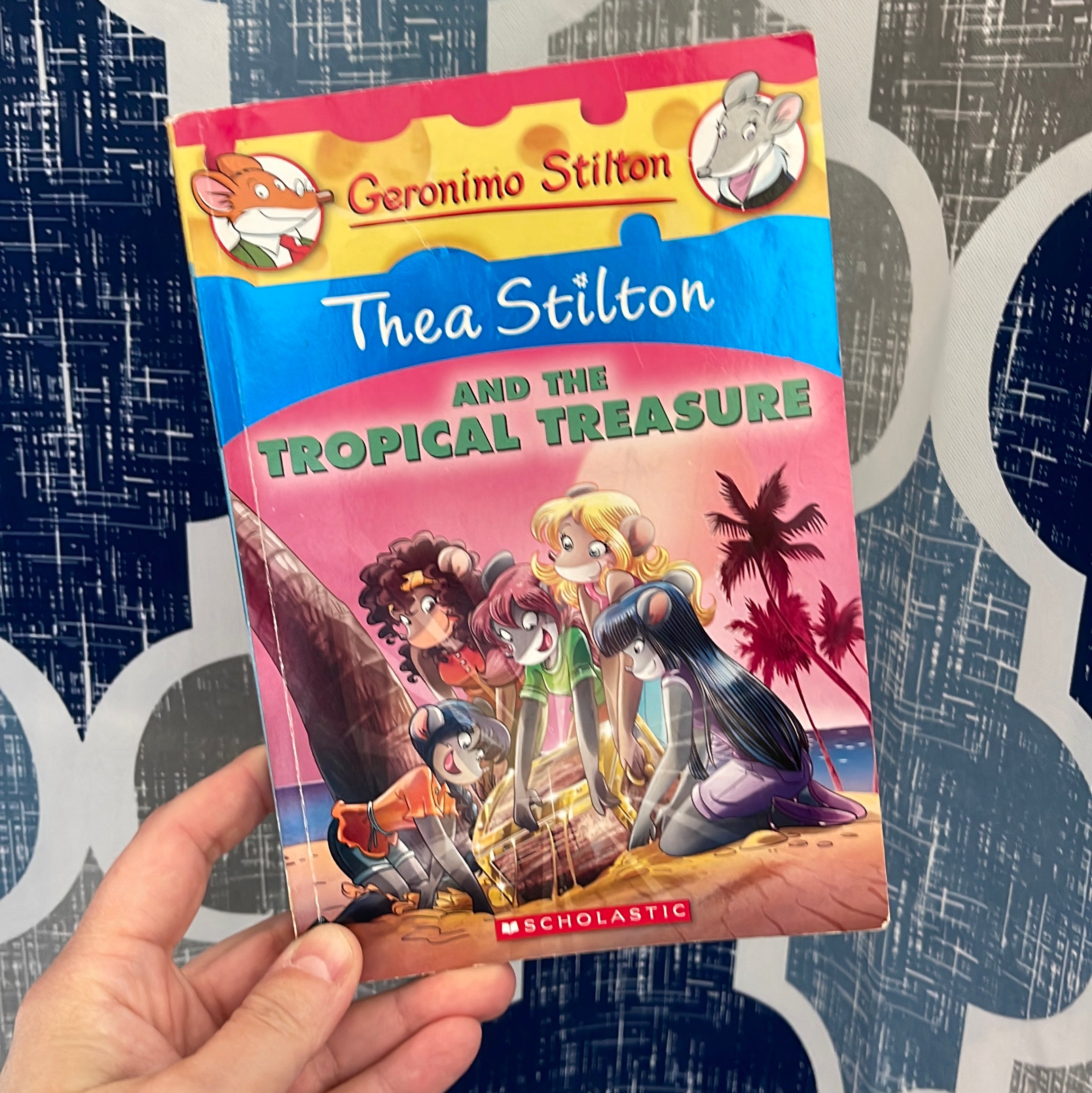 Thea Stilton and the Tropical Treasure