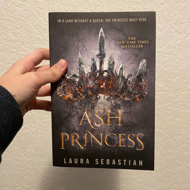 Ash Princess by Laura Sebastian, Paperback | Pangobooks