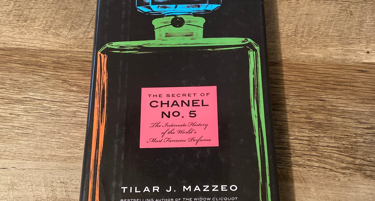 The Secret of Chanel No. 5 by Tilar J. Mazzeo, Hardcover | Pango Books