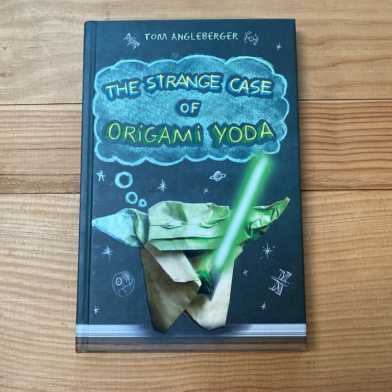 The Strange Case of Origami Yoda (Origami Yoda #1)