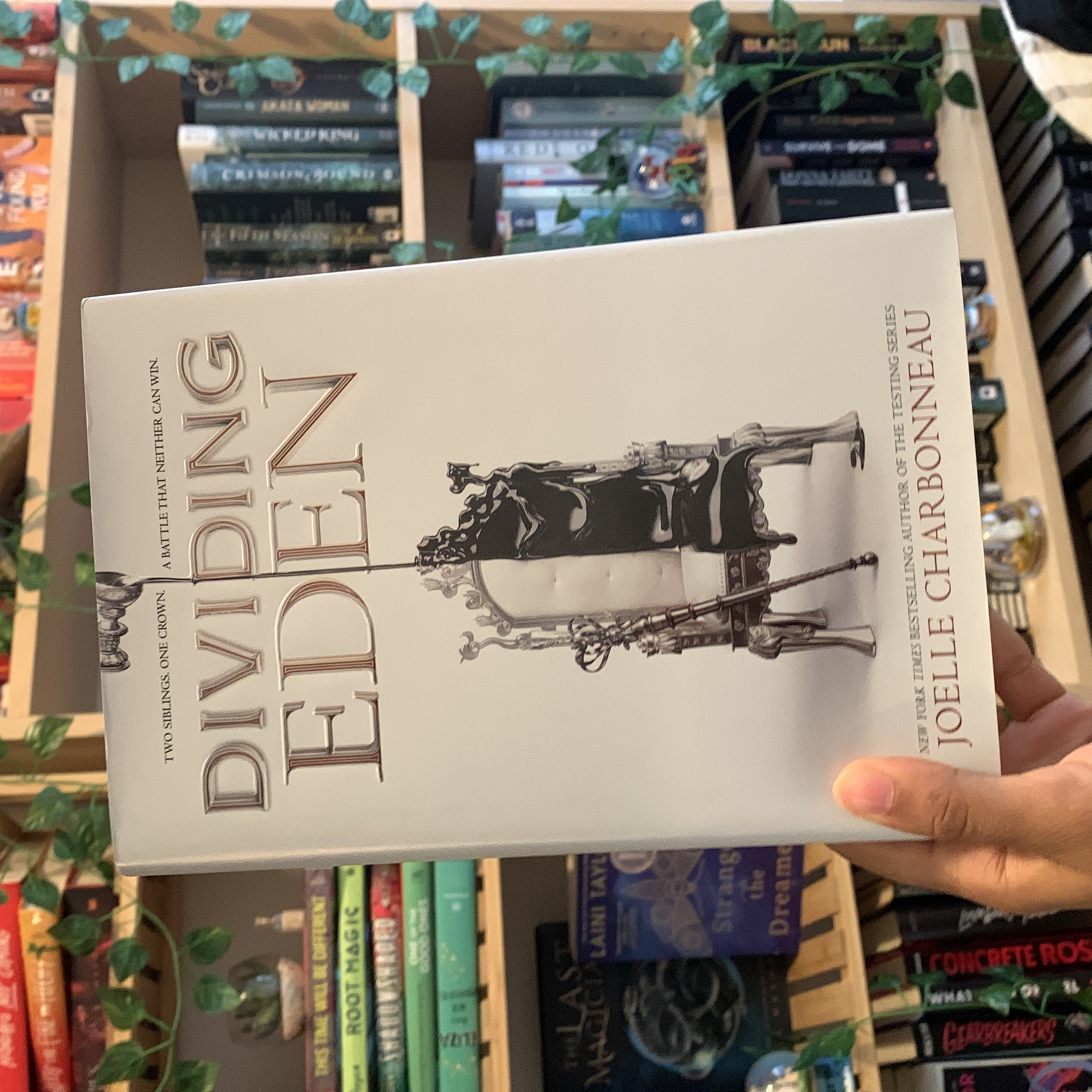 Sale image for 77d2cec6-bed1-4fda-93c0-8cab5953b24e-10128f434e-6da5-4e12-b302-ec9f0905de78-ltFxNtnN3Vr1Ha2Ctubp-982d8e0d-c1ce-47c1-a5c5-388caccfc020-XLxKpYis99bzpAMFQp8P1K0FWD03