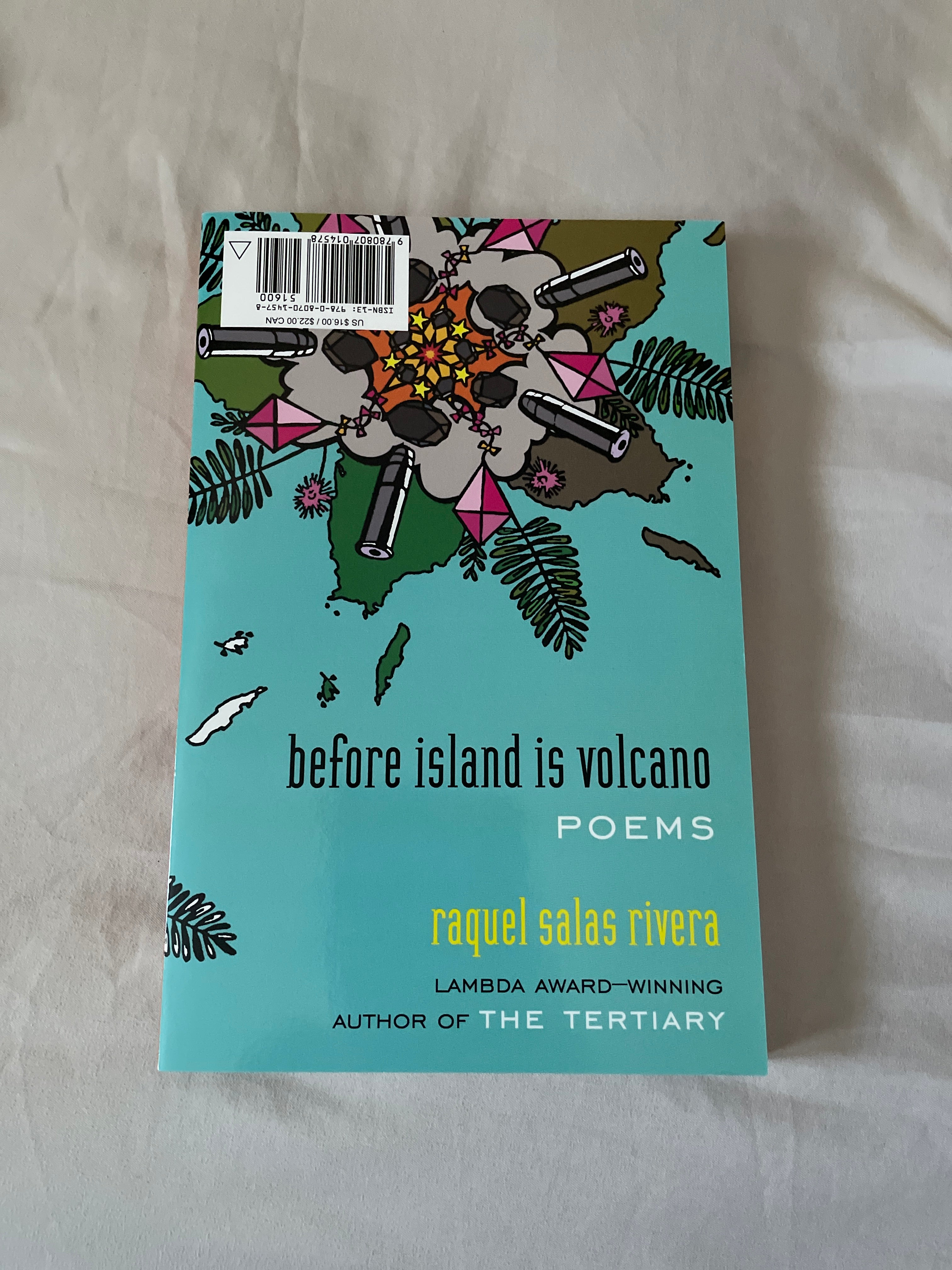 Antes Que Isla Es Volcán / Before Island Is Volcano