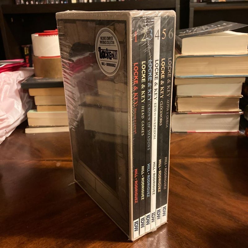 Locke and Key Slipcase Set