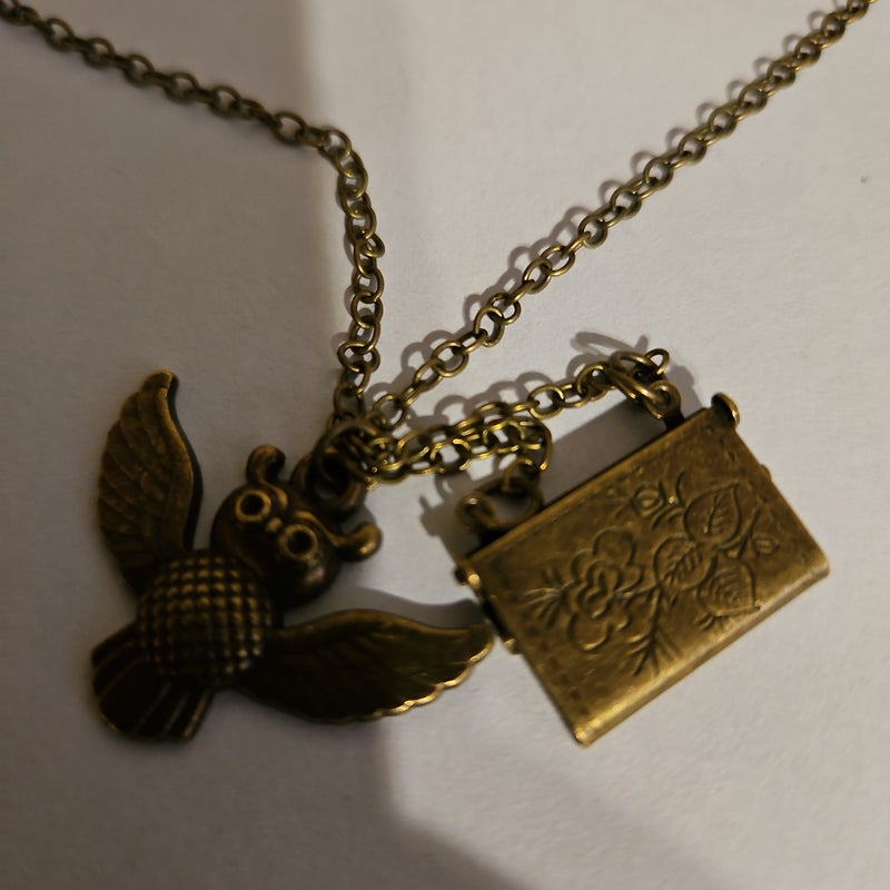 Harry Potter Owl & Envelope Bronze Necklace 
