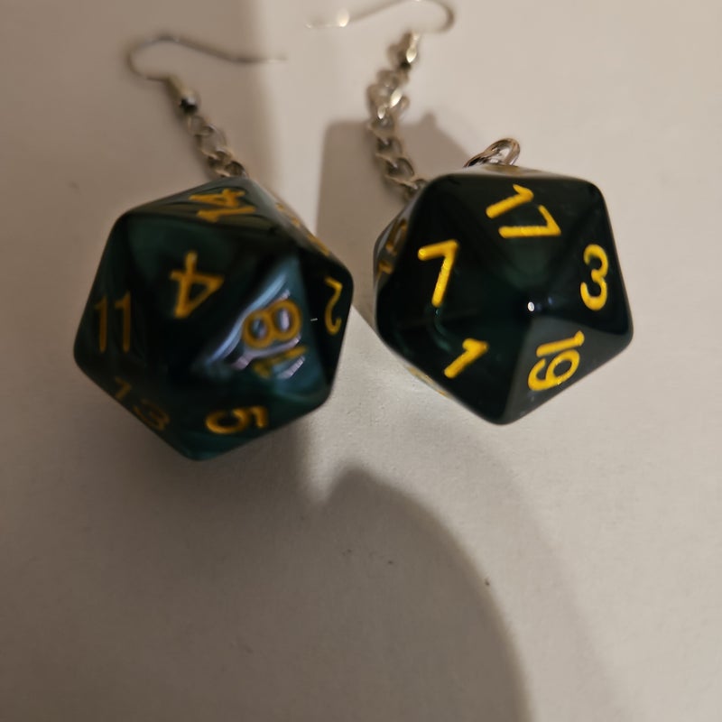 Dungeons and D ragons Dice Drop Earrings 