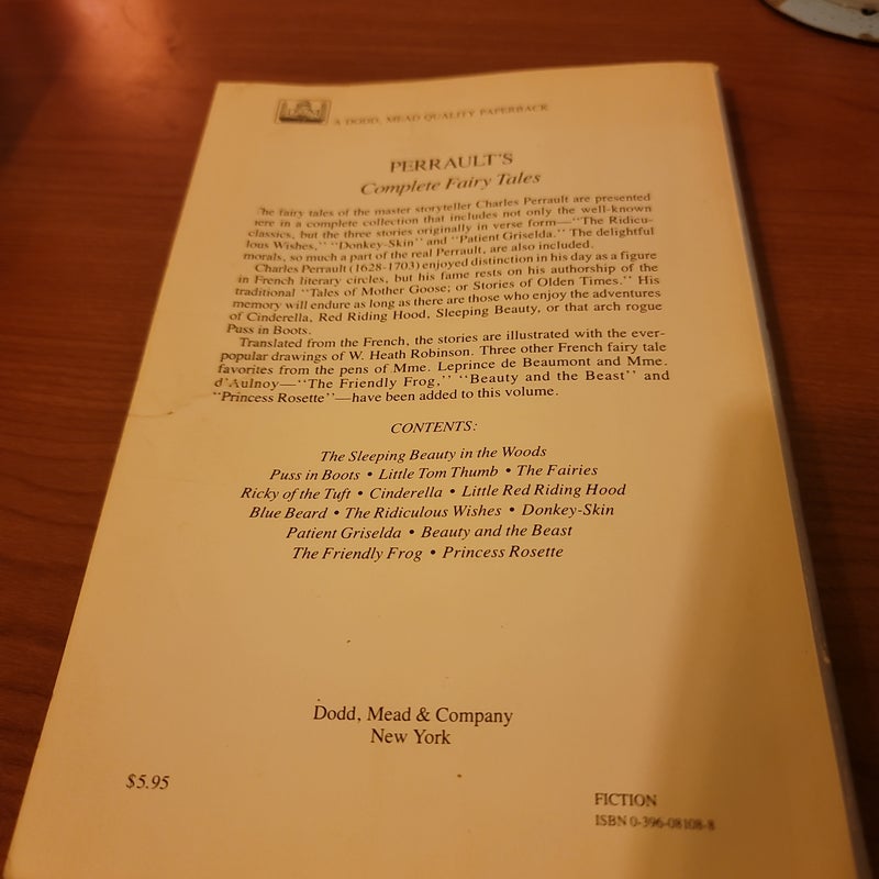 The Complete Fairy Tales of Charles Perrault by , Paperback Pango Books