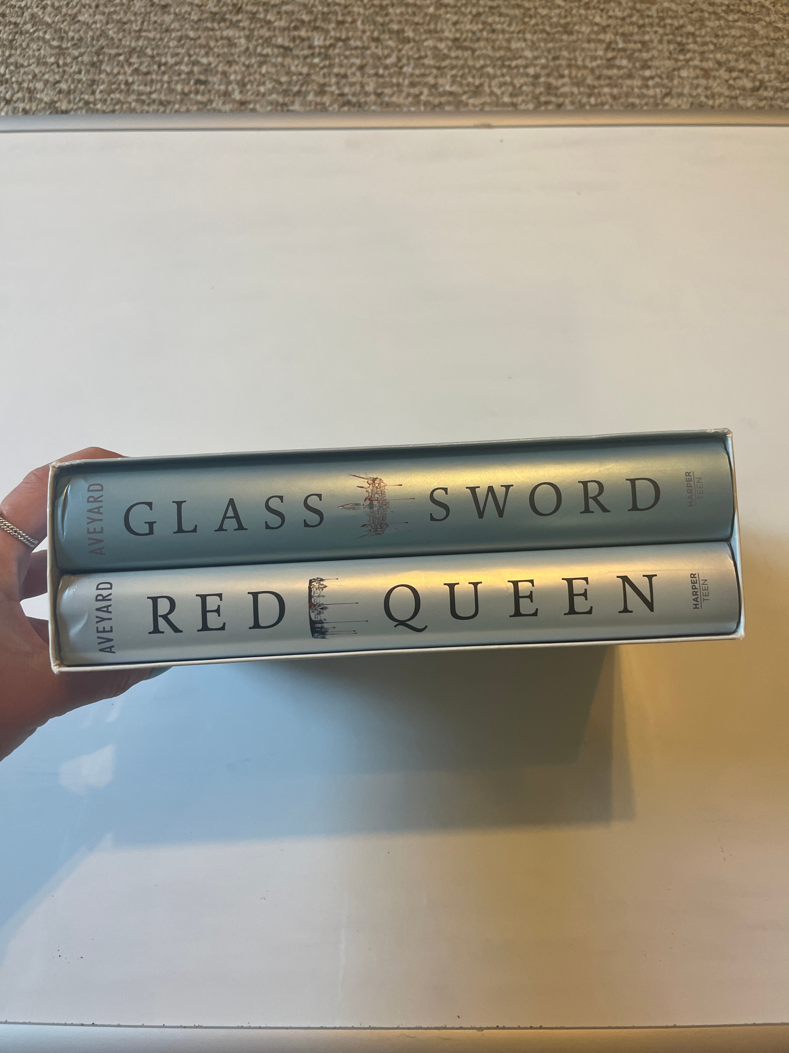 Red Queen 2-Book Hardcover Box Set