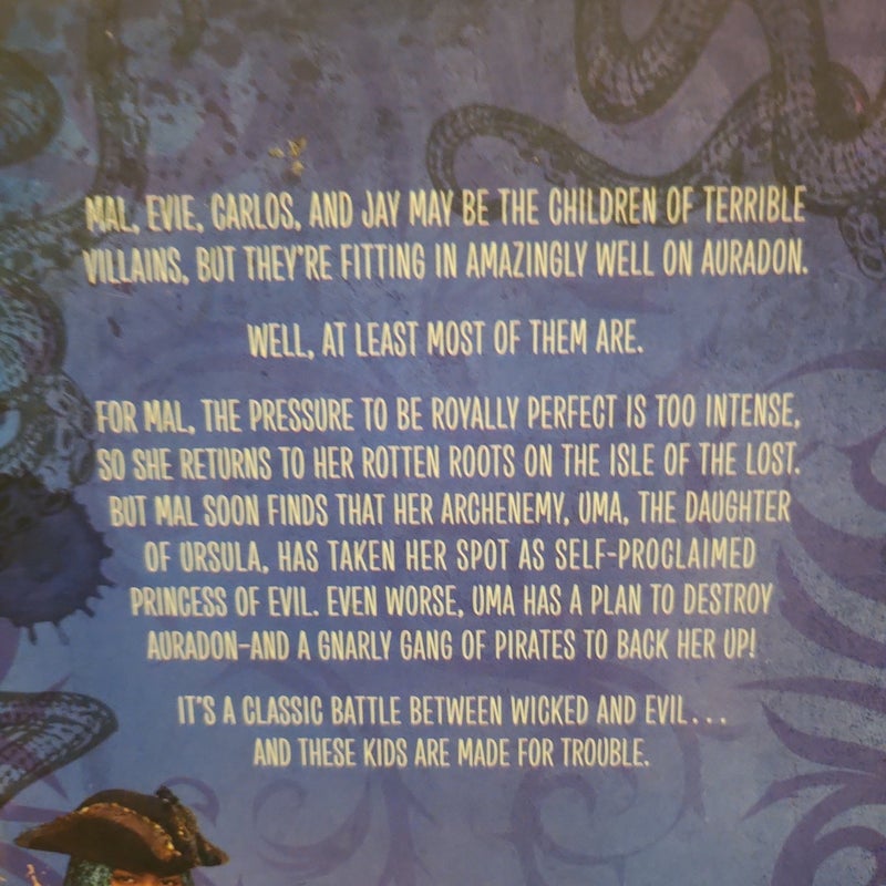 Descendants 2 Junior Novel