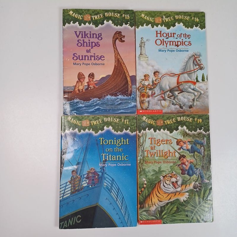 15 x Magic Tree House books