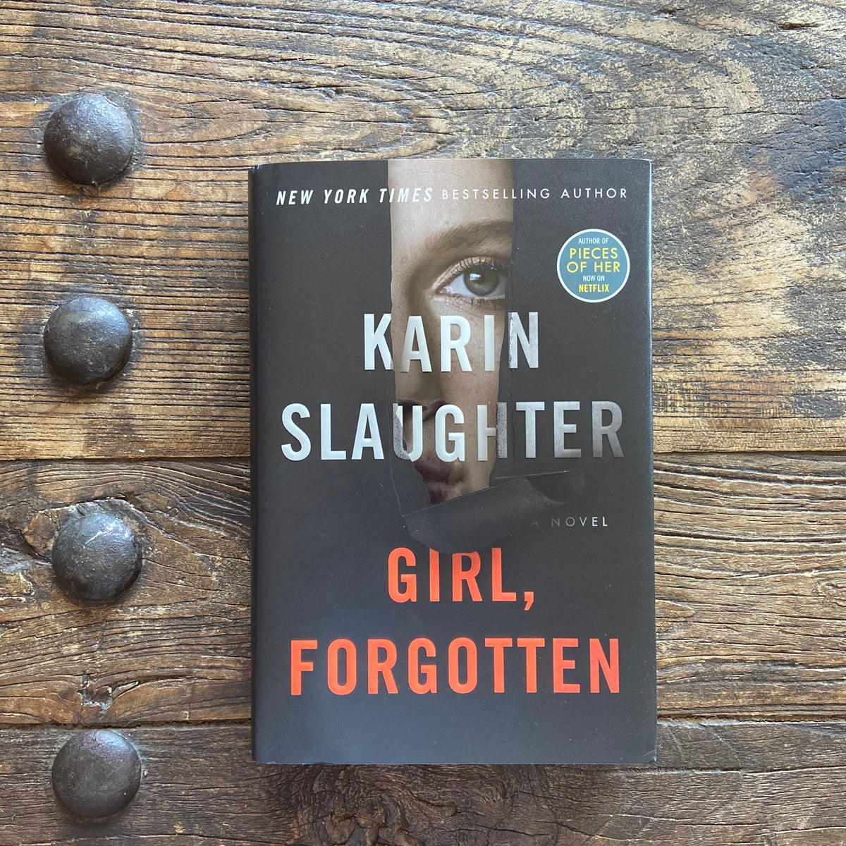 Girl, by Karin Slaughter, Hardcover Pangobooks