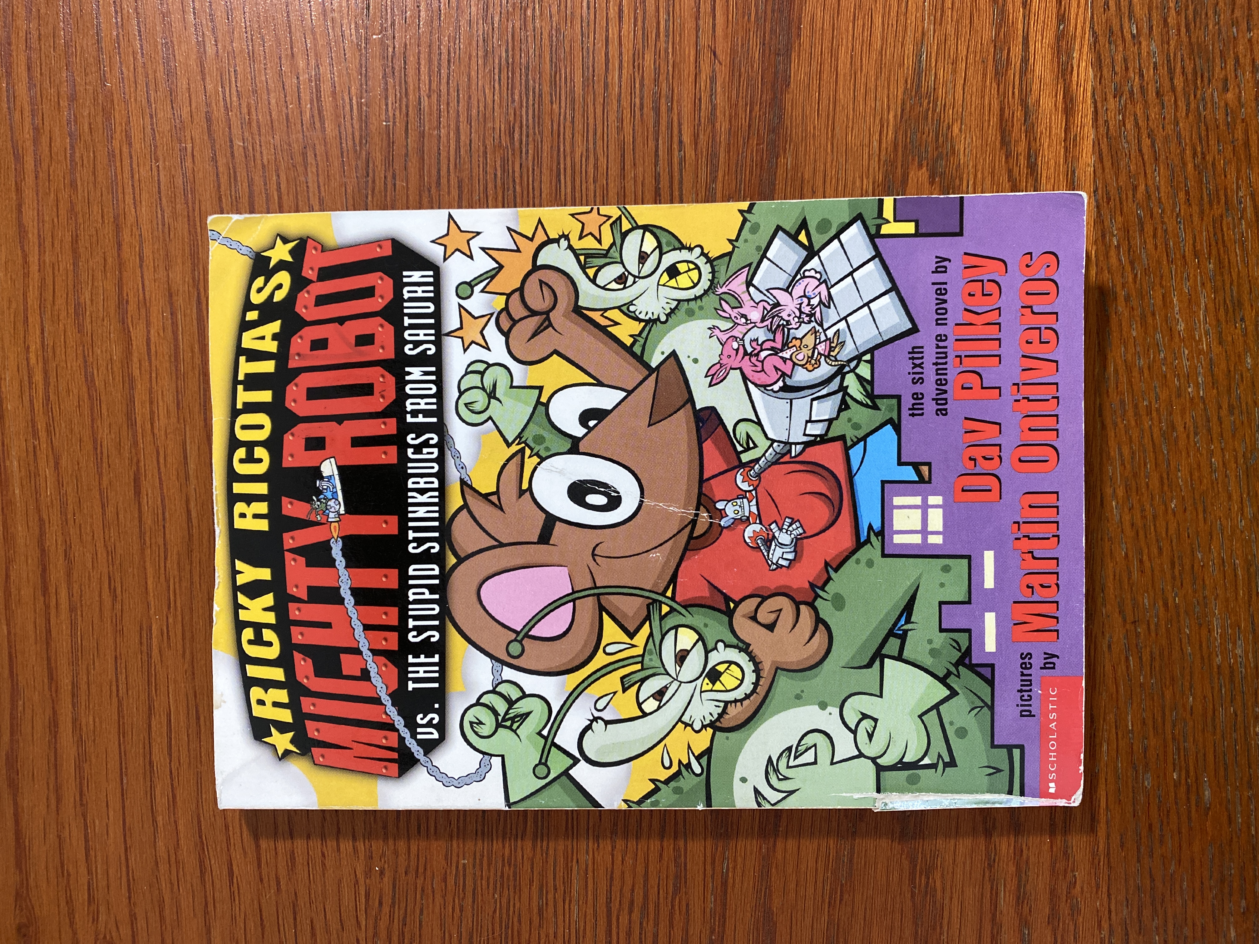 DAV PILKEY RICKY Ricotta's Mighty Robot vs the Mecha-Monkeys from Mars