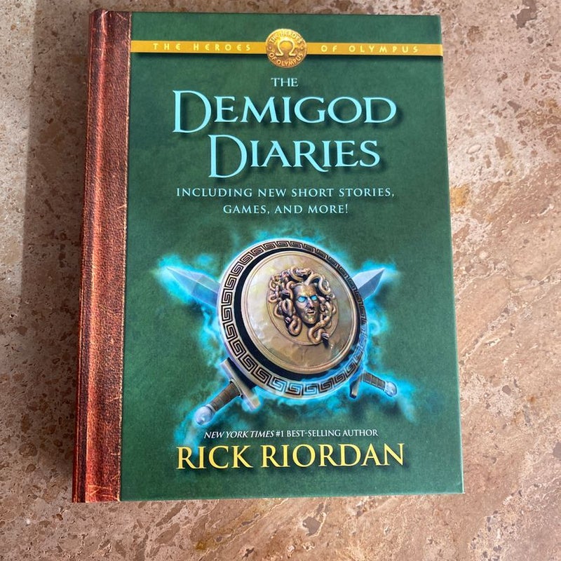 The Heroes of Olympus the Demigod Diaries (the Heroes of Olympus, Book 2)