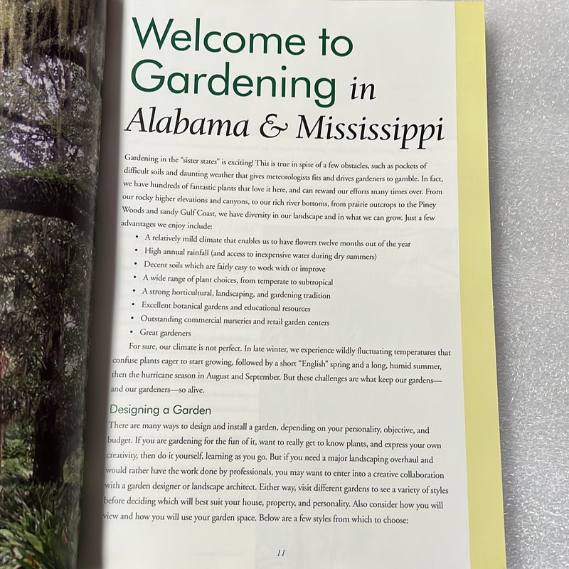 Alabama and Mississippi Gardener's Guide