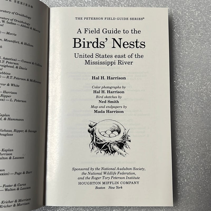 A Peterson Field Guide to Eastern Birds' Nests