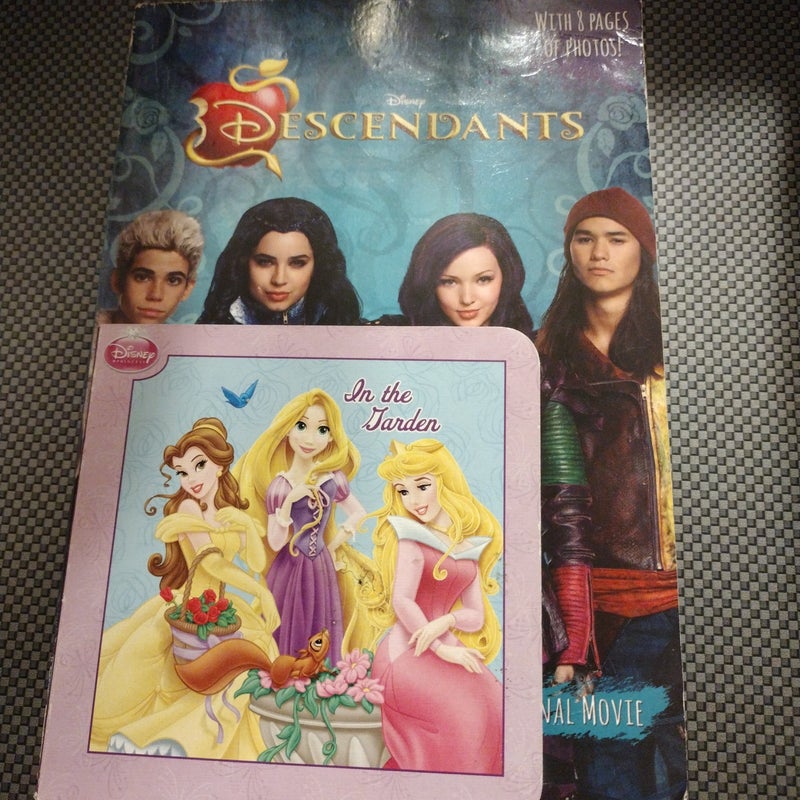 Descendants: Junior Novel