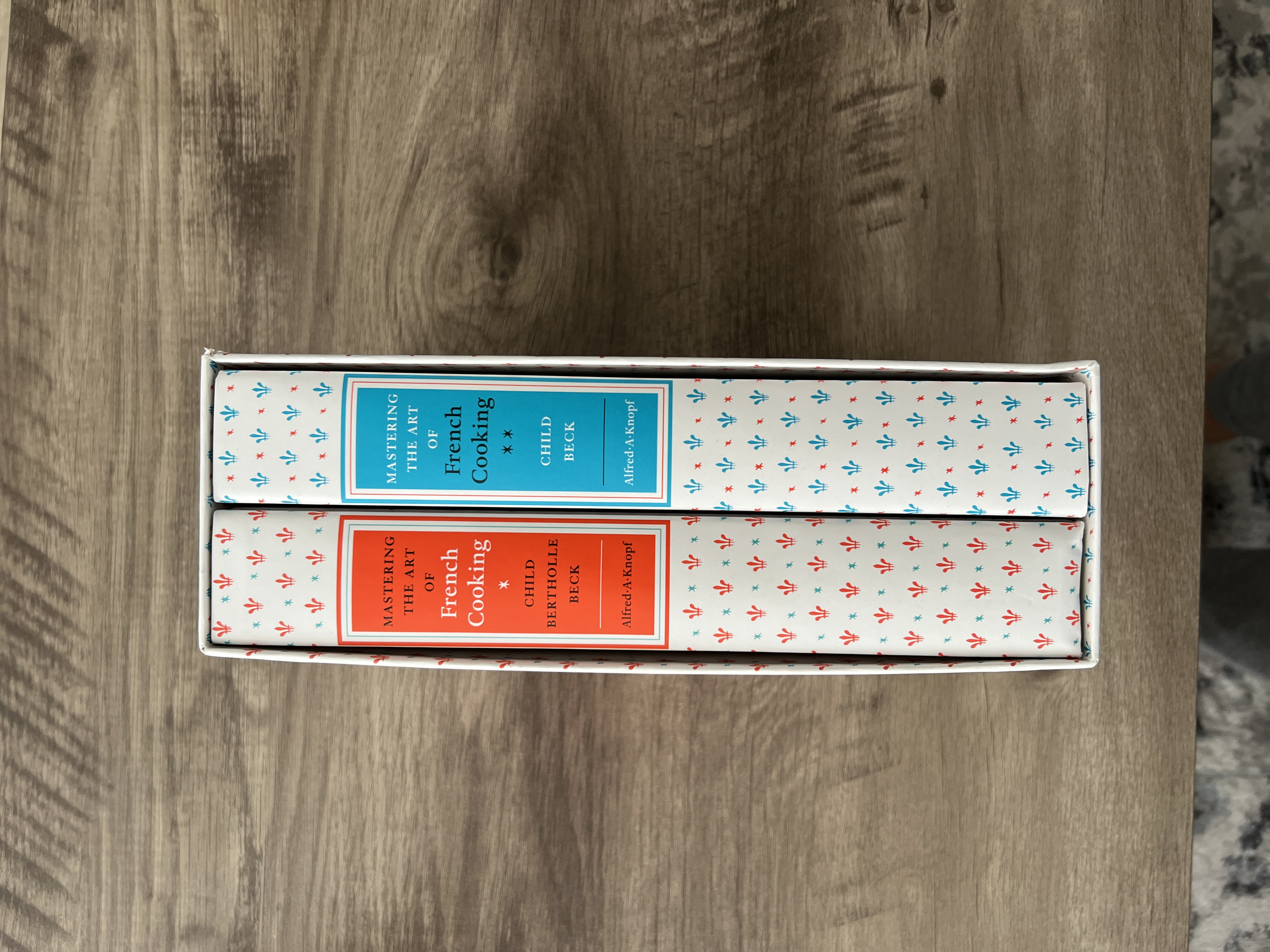 Mastering the Art of French Cooking (2 Volume Box Set)