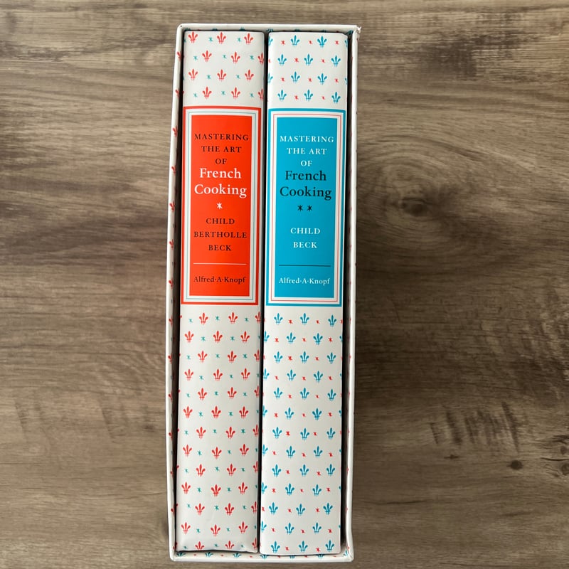 Mastering the Art of French Cooking (2 Volume Box Set)