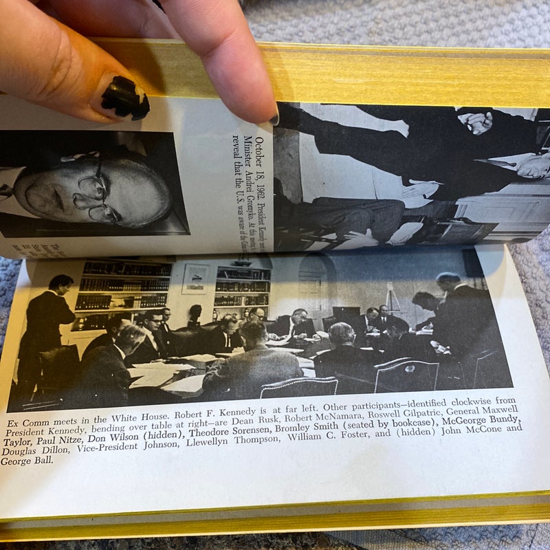 Thirteen Day - A memoir of the Cuban Missile Crisis 