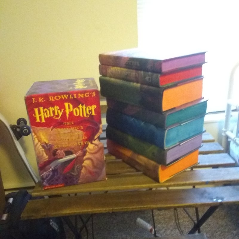 *SPRAYED EDGES* Harry Potter Full Collection