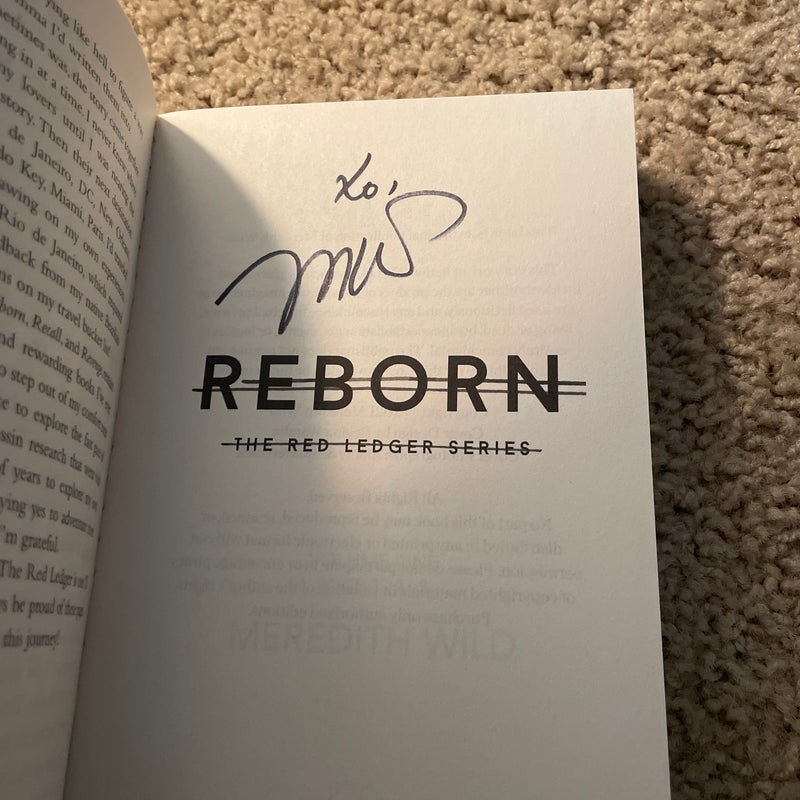 Reborn (LuvBooks exclusive cover signed by the author)