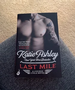 Last Mile: Vicious Cycle 3 (signed by the author)