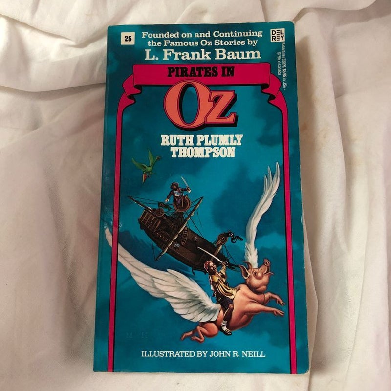 Pirates in Oz (Wonderful Oz Books, No 25)