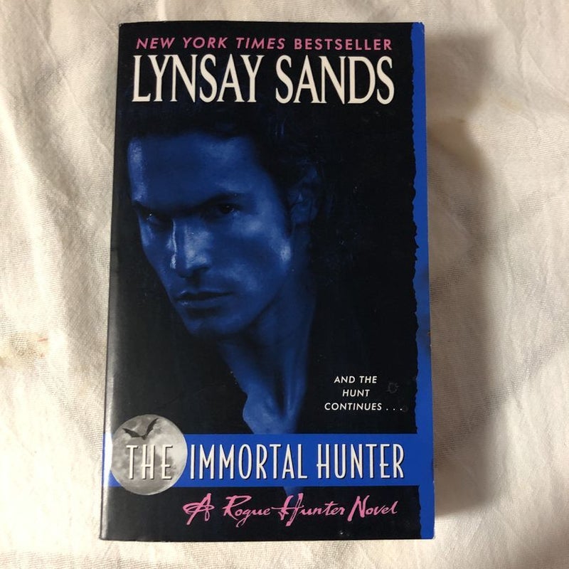 The Immortal Hunter - (argeneau Vampire) By Lynsay Sands (paperback) :  Target