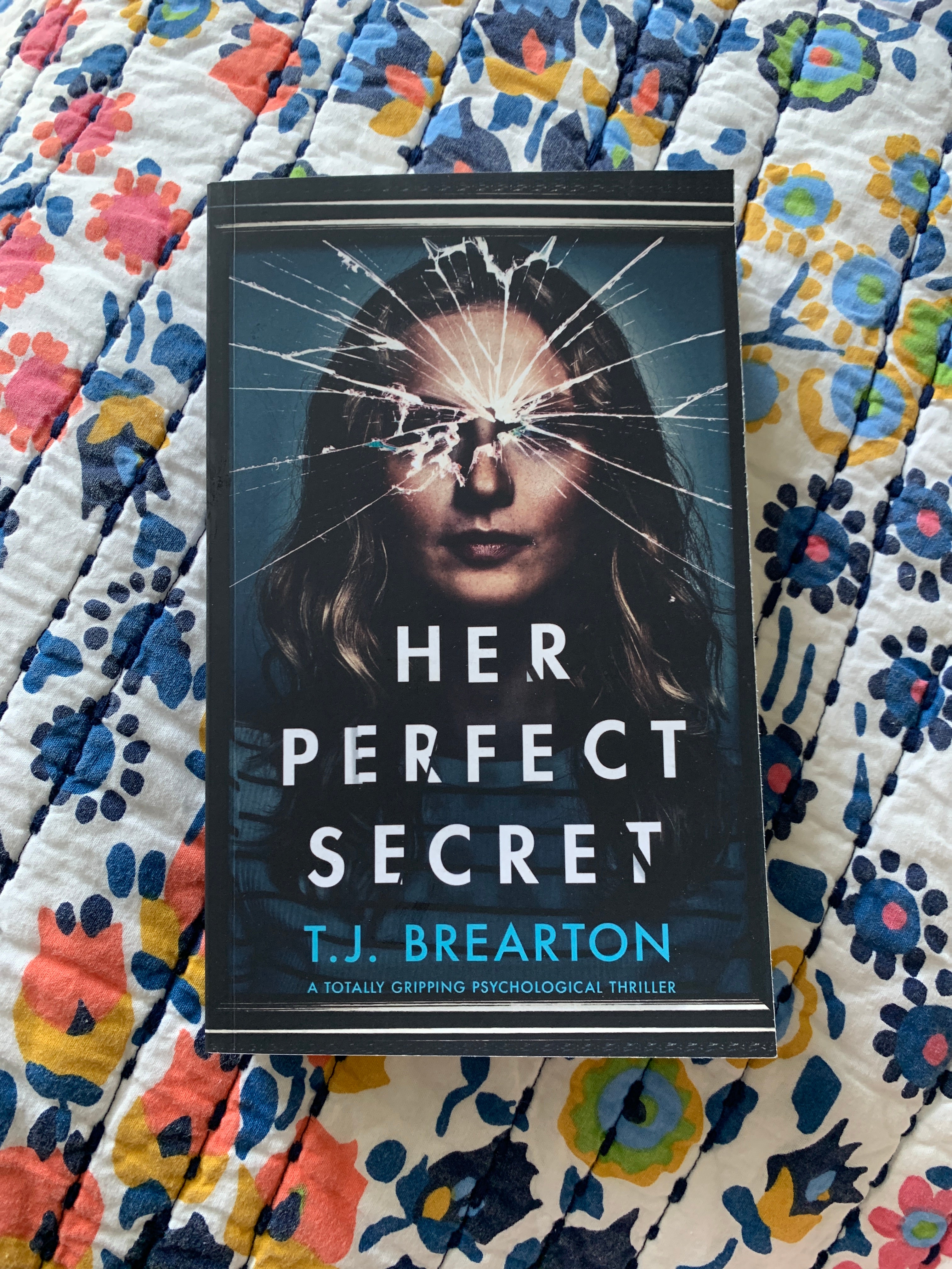 HER PERFECT SECRET a Totally Gripping Psychological Thriller